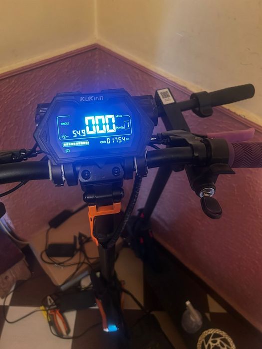 Vând kukirin g2 pro