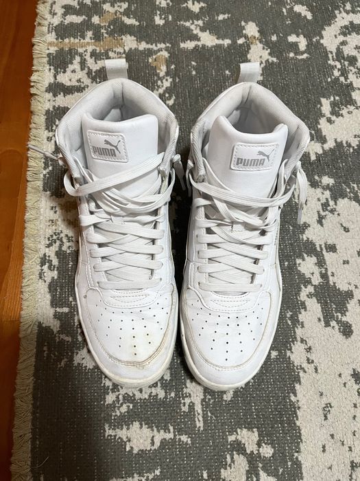 Adidasi Puma albi