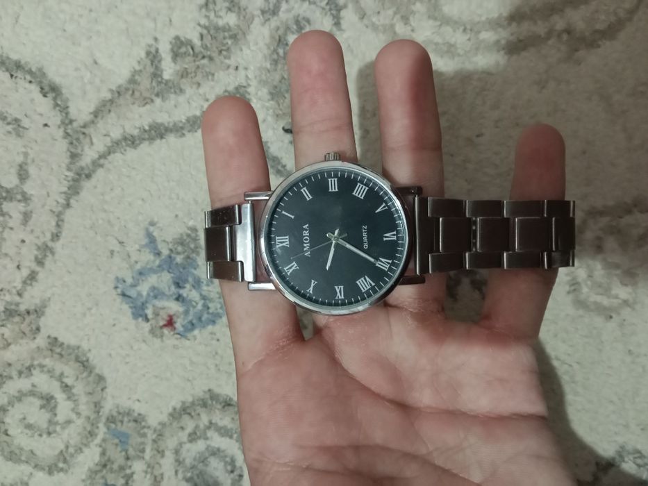 Продам Часы:AMORA