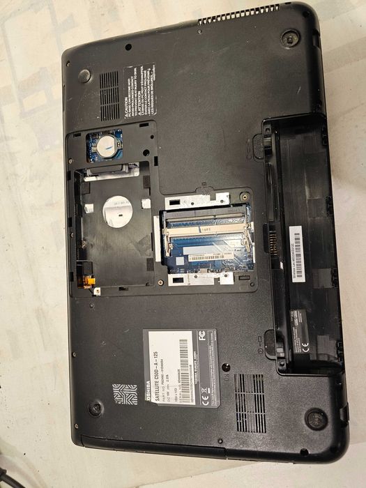 Laptop Toshiba Satellite model: C50D-A-125
