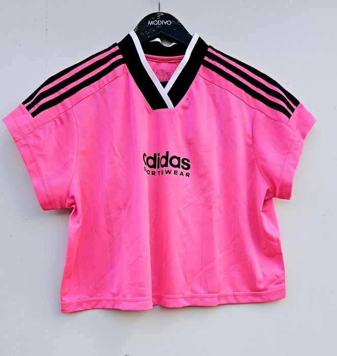 Adidas бонбонено розоро оригинална дамска тениска Л/Хл размер