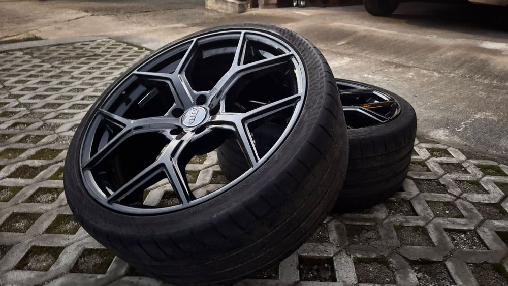 Vând set complet cauciucuri și jante originale Audi RS6 Performance