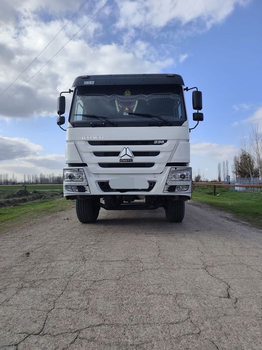 HOWO 2022. Юргани 82000. Матом коробка зур. Балонлар 100%.