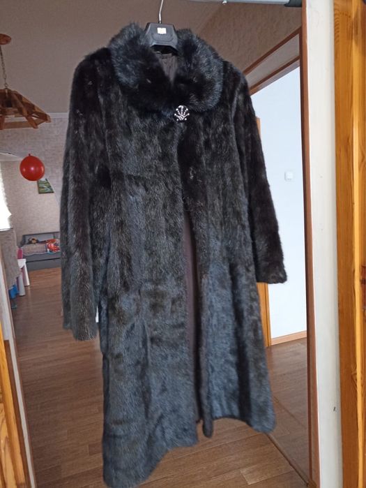 Продается шуба норковая