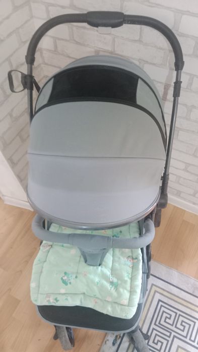 Детская коляска.