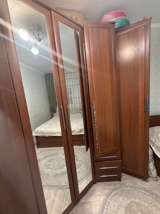 Спальный гарнитур