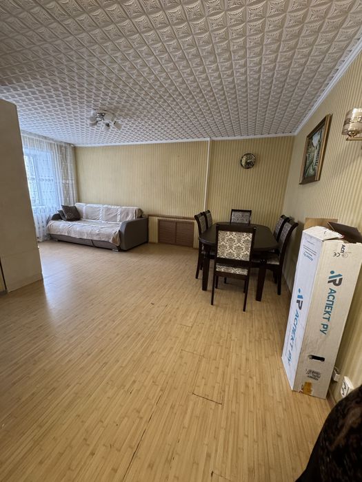 Квартира трех комнатная