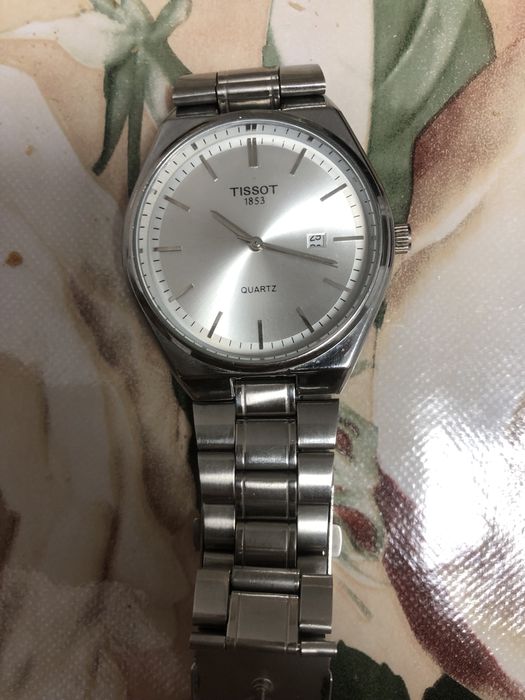 Продам часы TISSOT