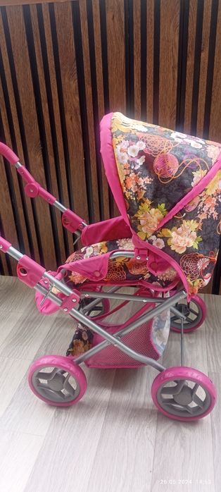 Продам детскую коляску