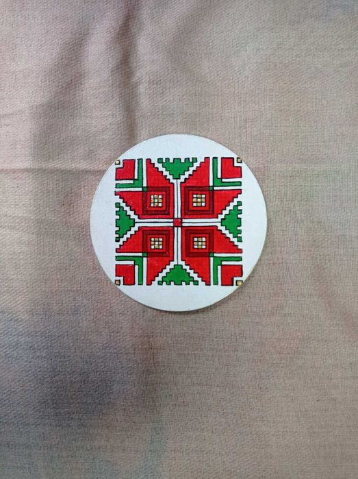 Подложки за чаши с народни мотиви - ръчна изработка