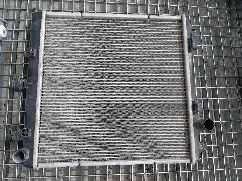 radiator apa 1.2 vti b hm01 citroen c3 2  peugeot 208 95007t01  886160000