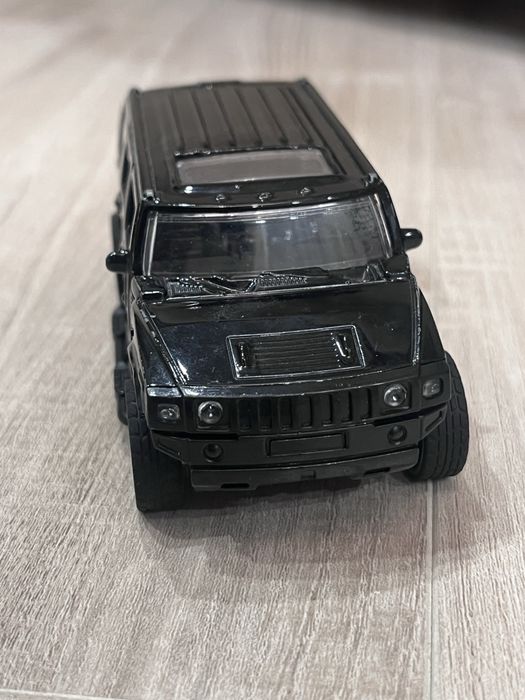 игрушки машинки, небольшие