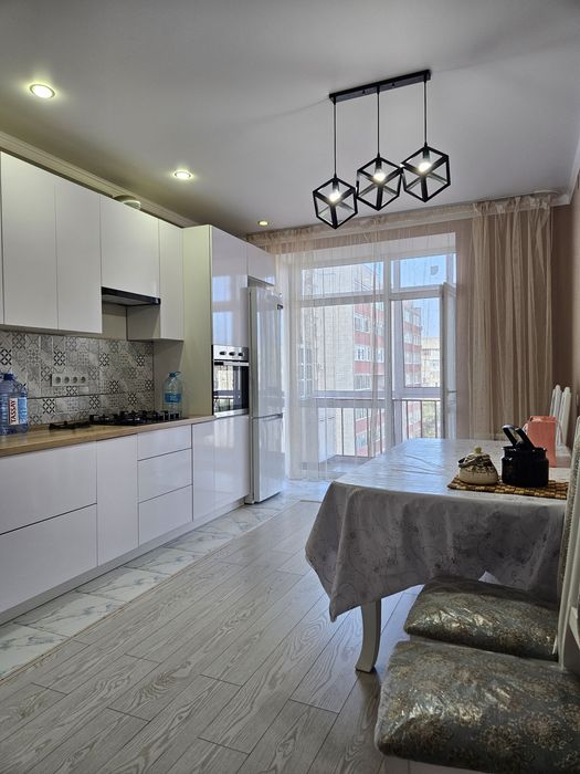 2х ком кв микр.Женис 7(10)эт.