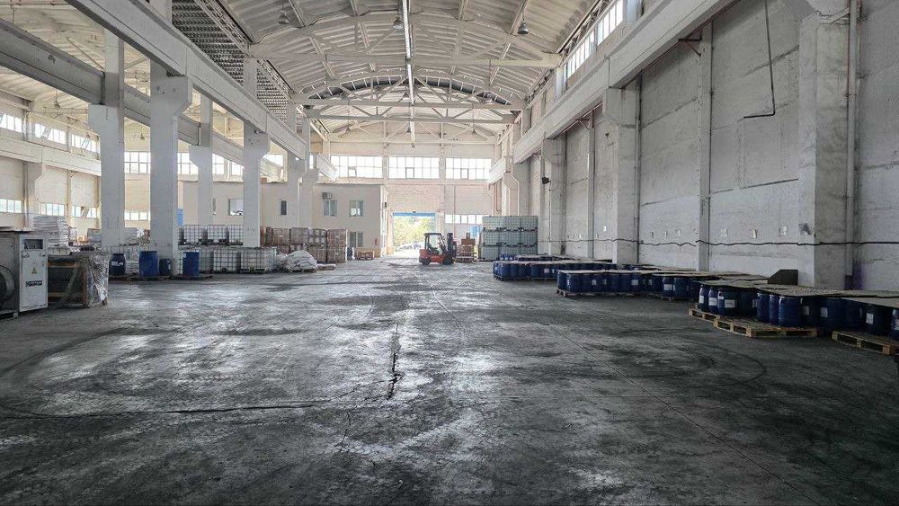 Bino+Yer maydoni(Omborxona yoki ishlab chiqarish,uy qurish uchun)