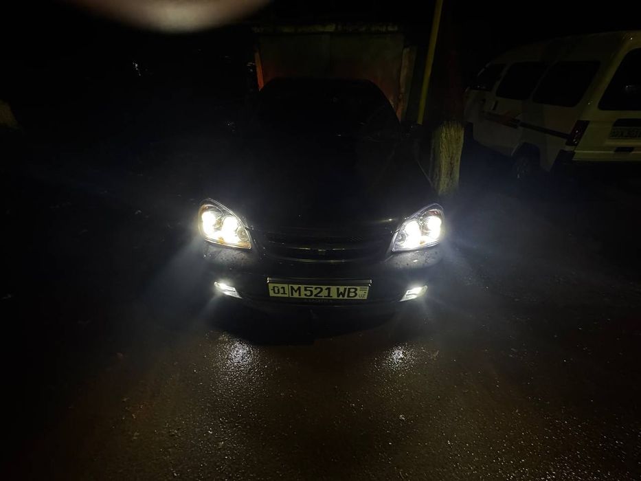 Продаётся Лачетти 1.8