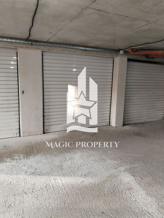 Гараж в Бургас-Меден рудник - зона В площ 21 цена 200