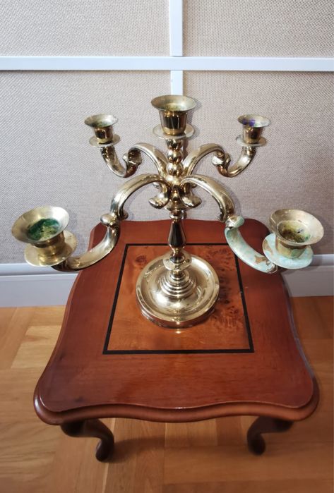 Антикварен бронзов свещник петица масивен тежък позлатен