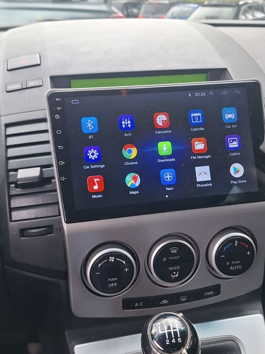 Продавам Мазда 5