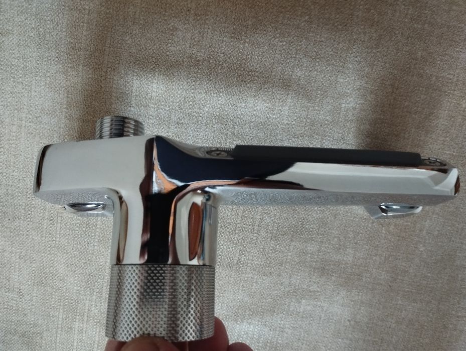 Смесител за душ .