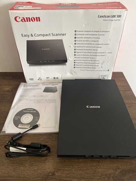 Scaner  a4 Canon compact lide 300