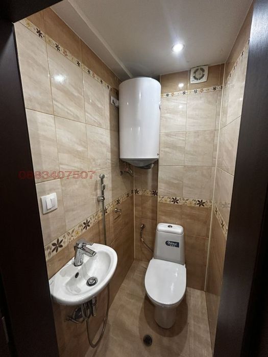 Дава се под наем Четиристаен апартамент в София, Иван Вазов - 136 кв.м за 1396.38 € - Снимка #7