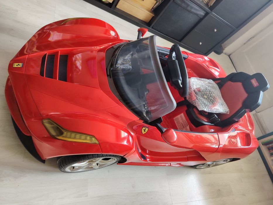 Masina Electrica Ferrari copii cu telecomanda