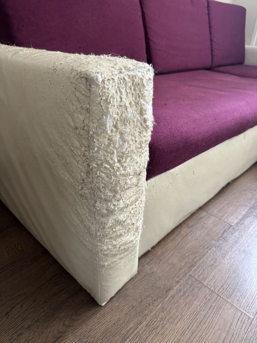 Подарявам диван