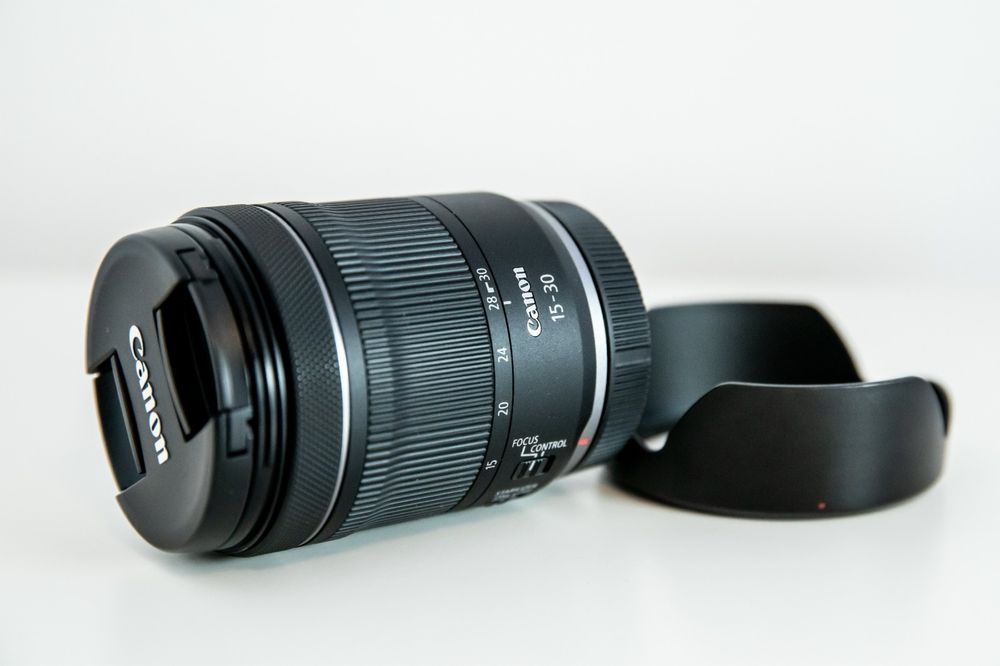 Canon RF 15-30 mm F4.5-6.3