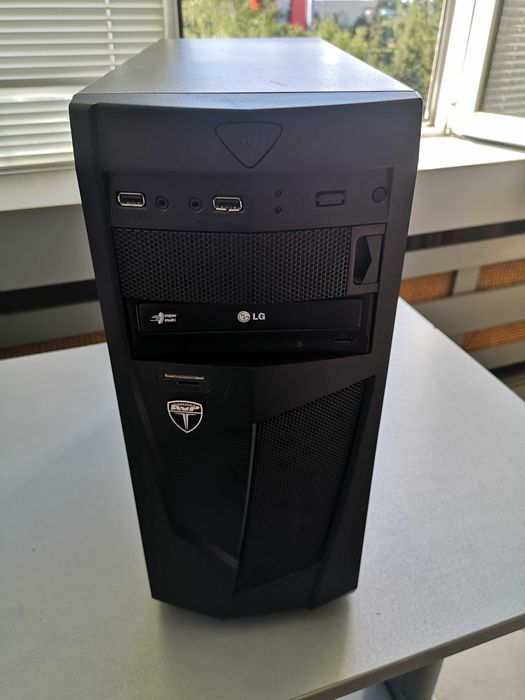 PC Компютър Intel