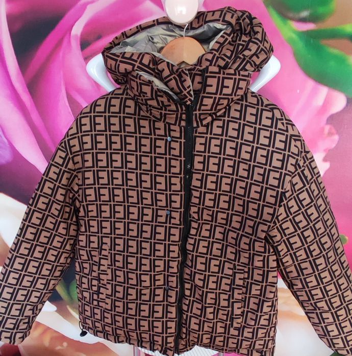 Куртка на подростка,пальто