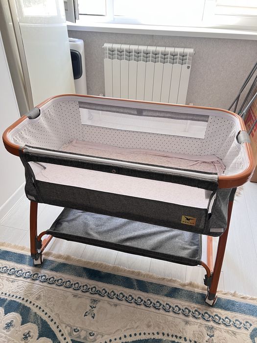 Манеж-кровать для детей