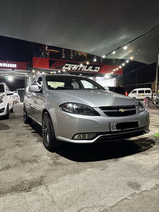 Продам свое авто ( джентра)