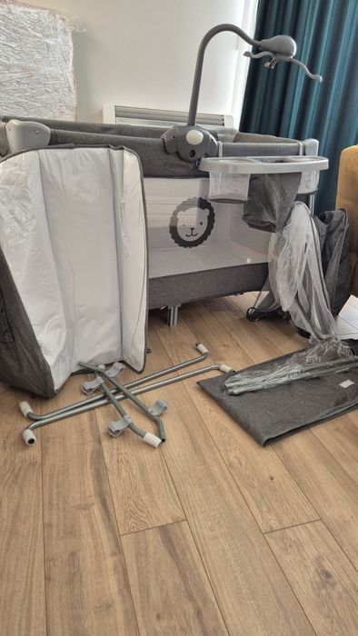 Детска преносима, сгъваема, туристическа кошара/ легло Lionelo Simon