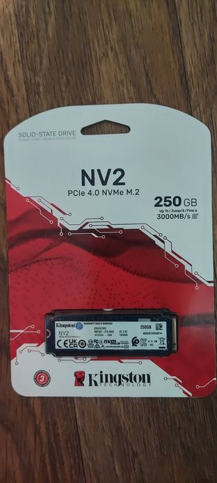 Новый SSD M.2 NVMe Kingston NV2 250GB (Запечатанный)