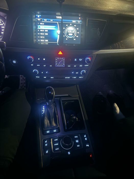 Продам Genesis G80