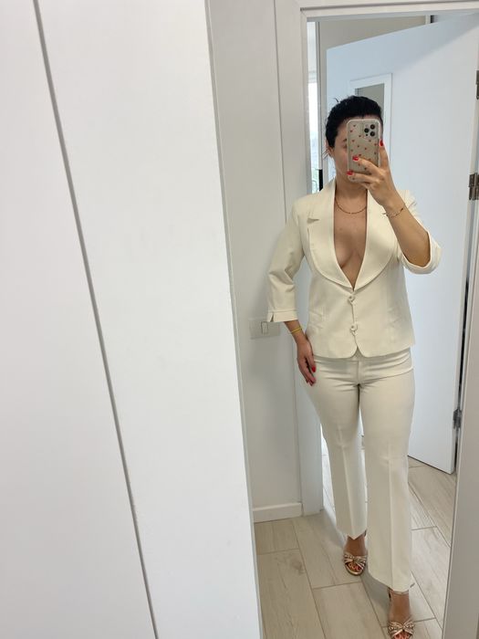Costum elegant M