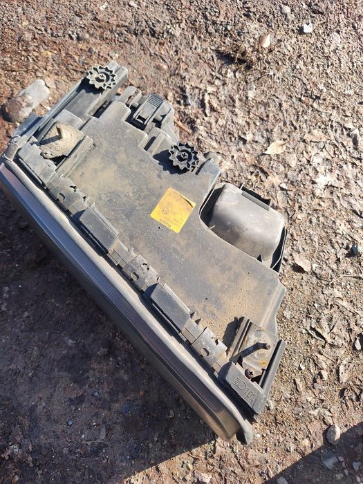 Продам фары БМВ е38