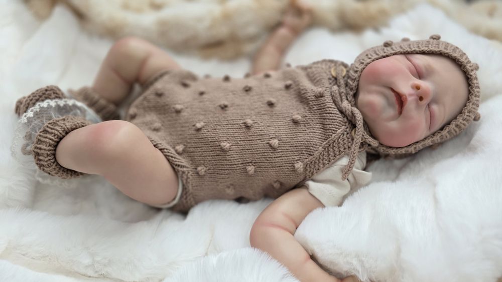 Set Cadou Bebe 0-3 luni - Tricotat Manual - Ideal Ședință Foto