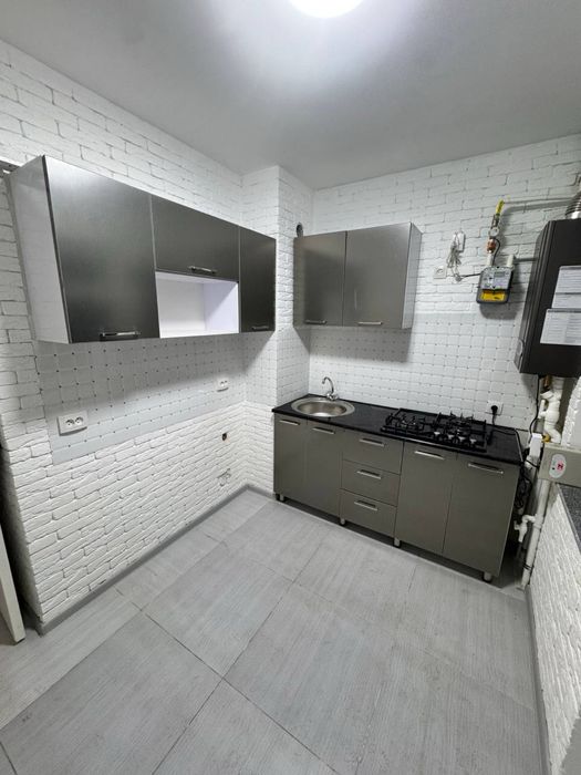 Продается 3-х команатная квартира. Мирабадский р-он.