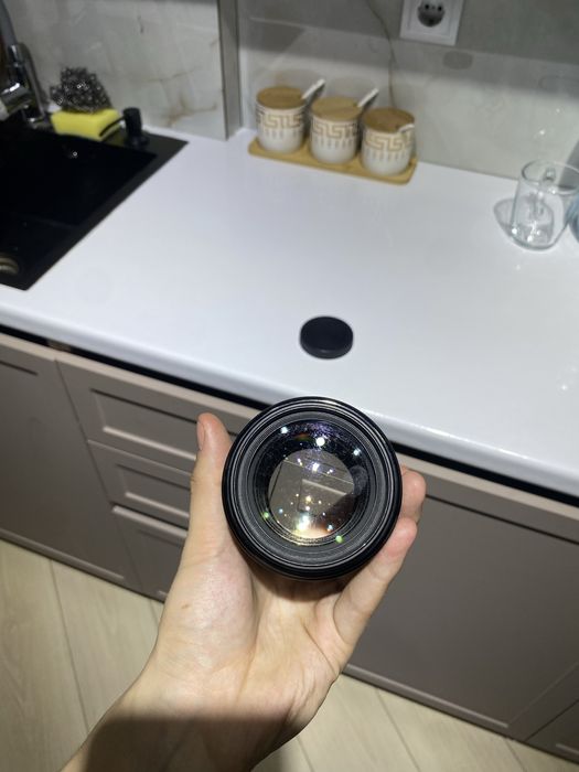 Canon 85mm 1.8 EF Обьектив 85mm