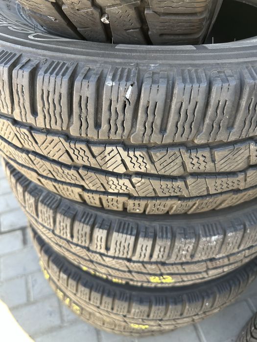 Cauciucuri Iarna 215-65-16 C Michelin