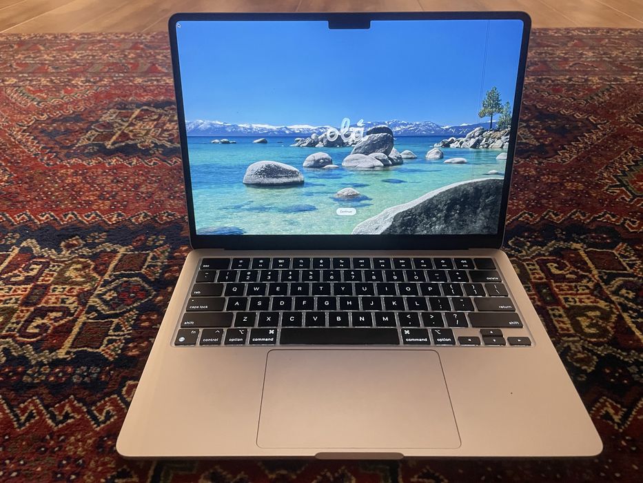 MacBook air M2 прочитайте описание