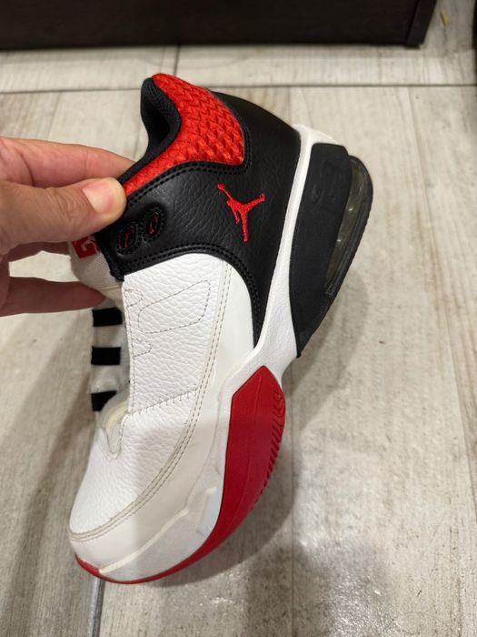 Маратонки Nike Jordan Max aura 3 white номер 35.5