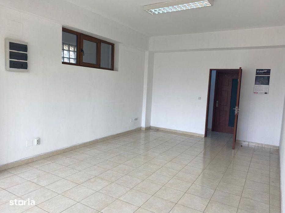 Inchiriere spatiu birouri, Calea Domnesca, etajul 1, stradal