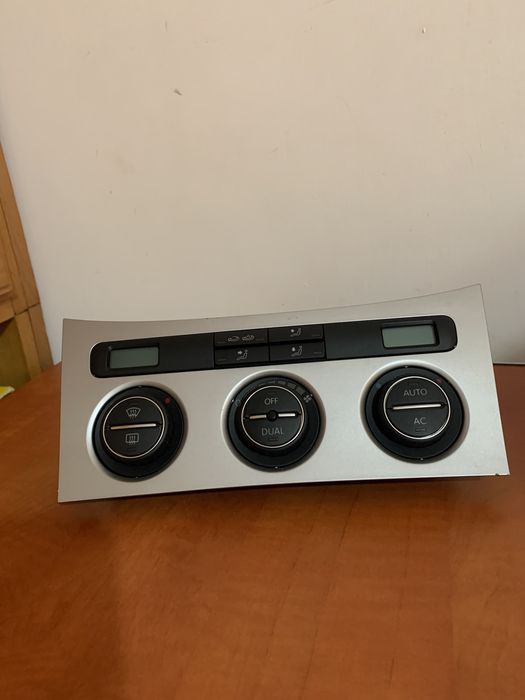 Panou comandă climatronic Passat b6