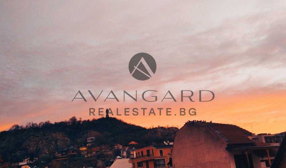 Продава се Двустаен апартамент в Пловдив, Център - 67 кв.м за 2117 €/кв.м - Снимка #8