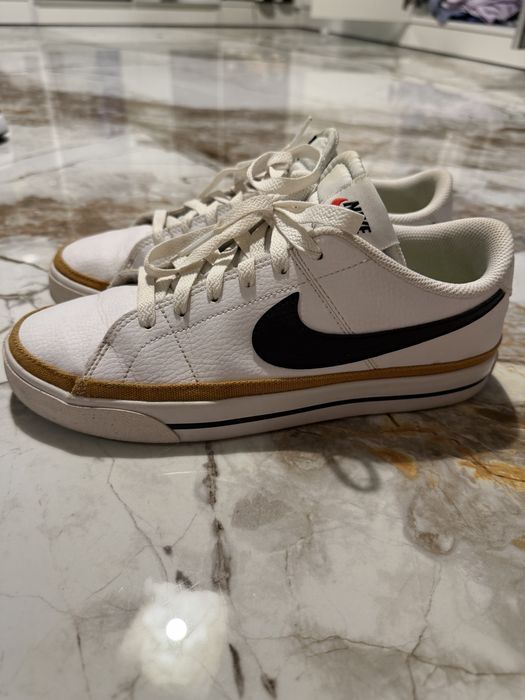 Обувки Nike Court Legacy