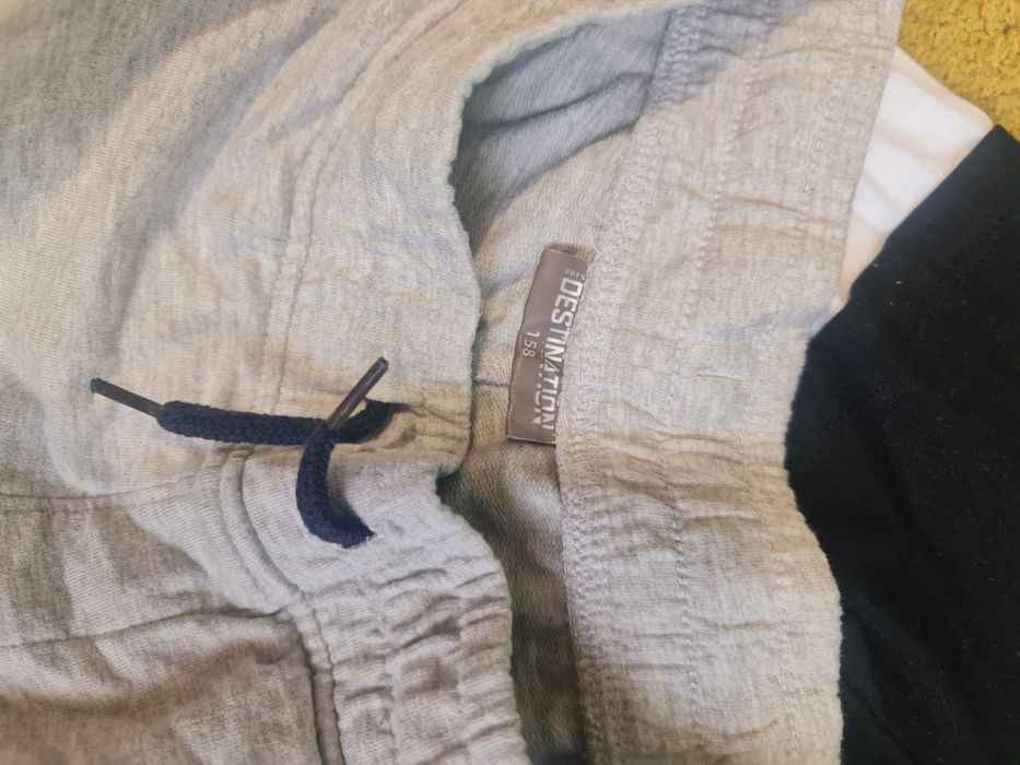 Lot haine baiat 10-12 ani (158-164)