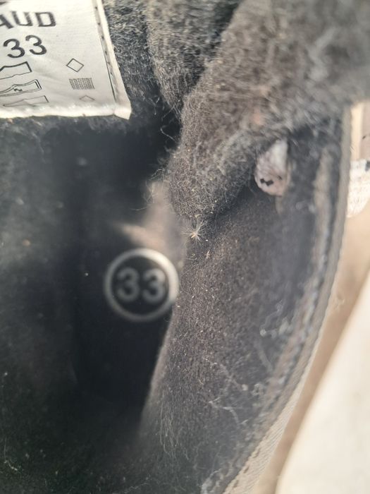 Продам коньки размер 33