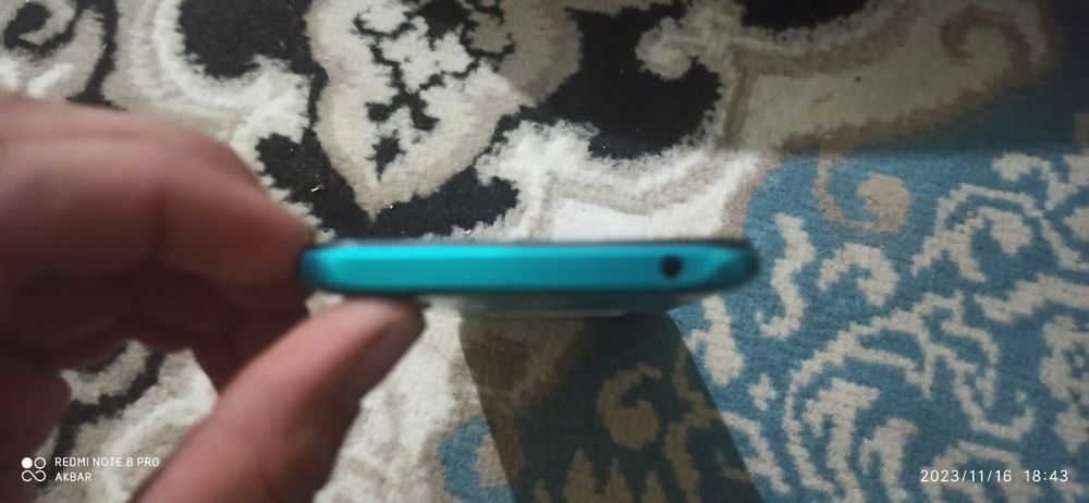 Telefoʻn ideal holati yaxshi